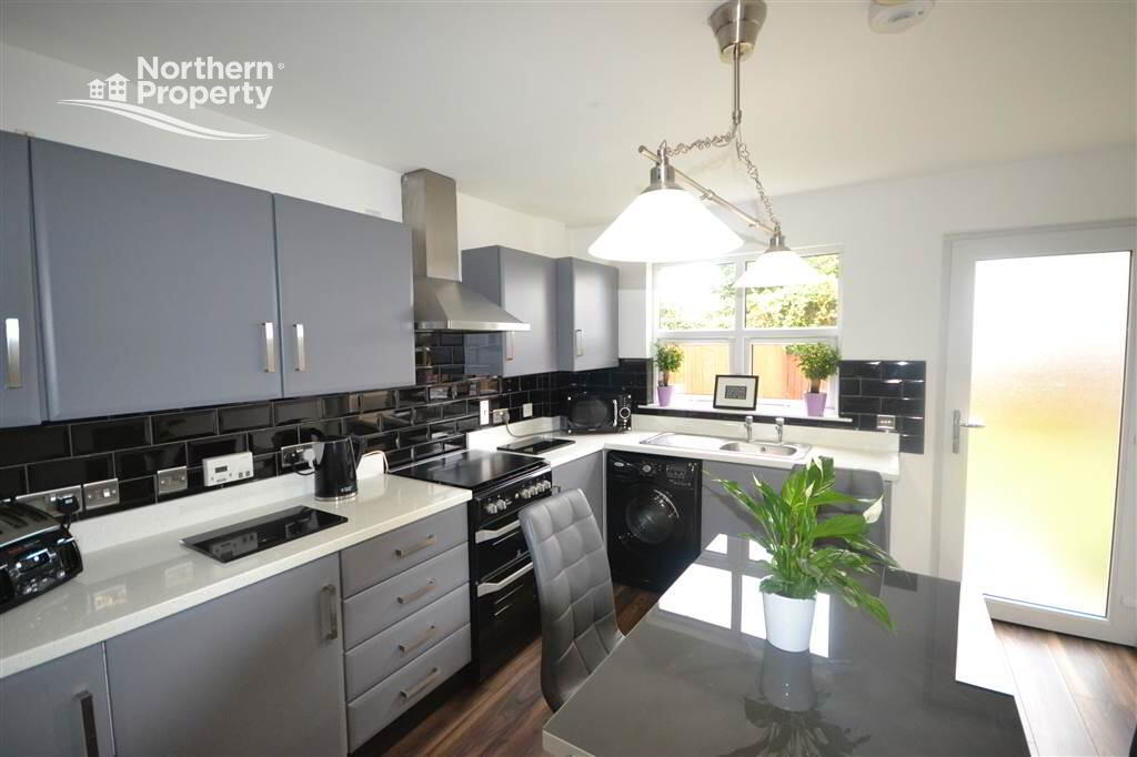 Photo 4 of 64 Derryveagh Drive, Belfast