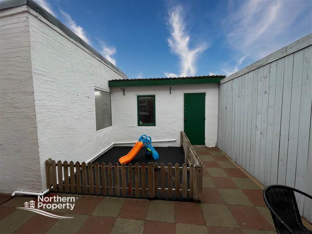 Photo 16 of 38 Mica Drive, Belfast