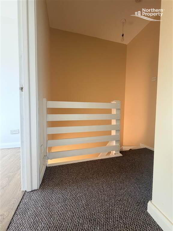 Photo 12 of 40 Iveagh Drive, Belfast