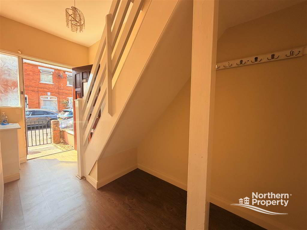 Photo 7 of 40 Iveagh Drive, Belfast
