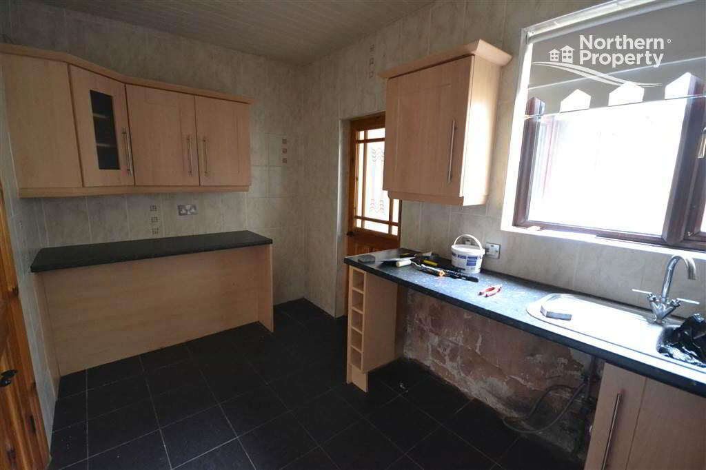 Photo 5 of 28 Gortfin Street, Falls Road, Belfast