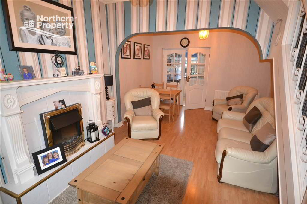 Photo 3 of 10 Clondara Street, Belfast