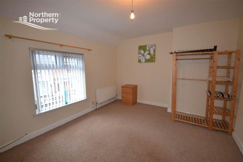 Photo 11 of 1 Beechmount Parade, Belfast