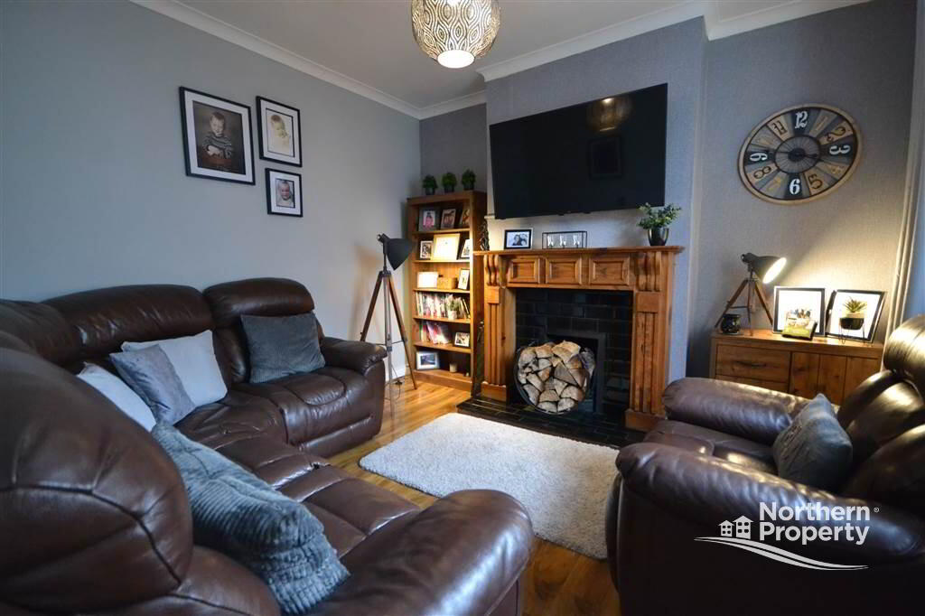 Photo 7 of 3 La Salle Drive, Belfast