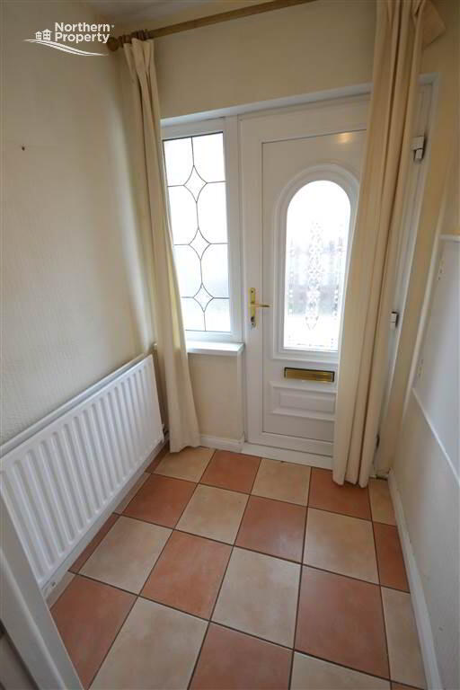 Photo 7 of 28 Edenmore Drive, Belfast
