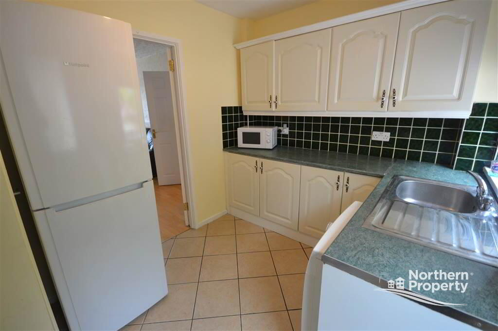 Photo 6 of 28 Edenmore Drive, Belfast