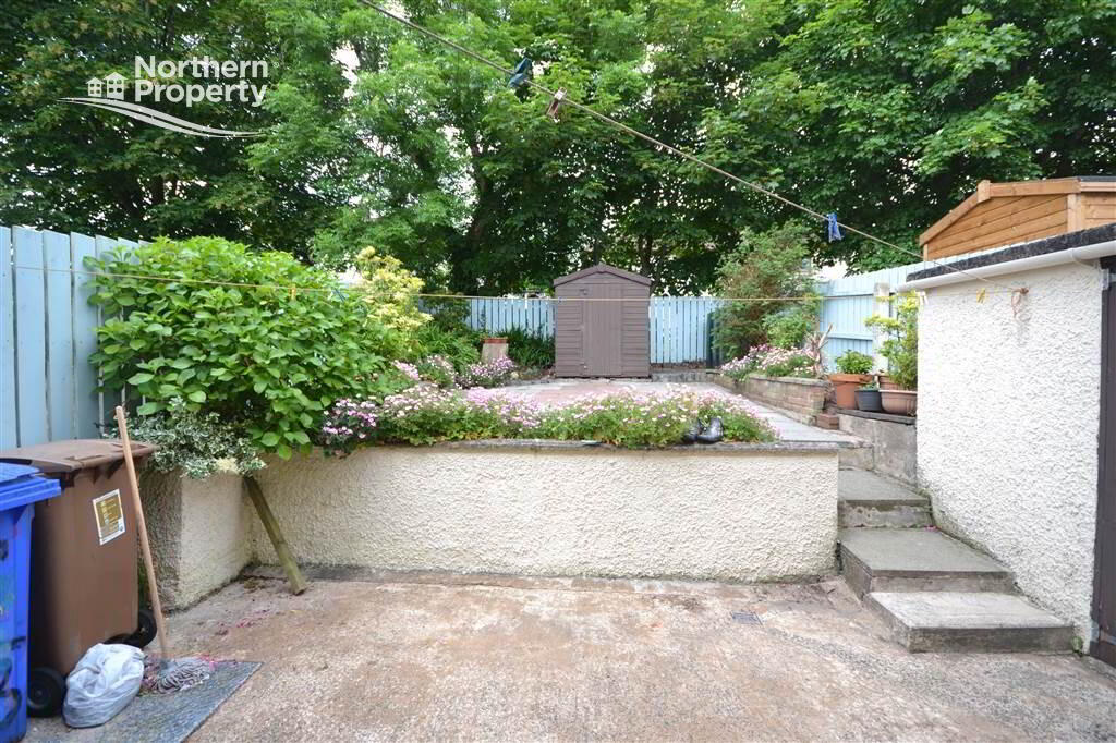 Photo 18 of 28 Edenmore Drive, Belfast