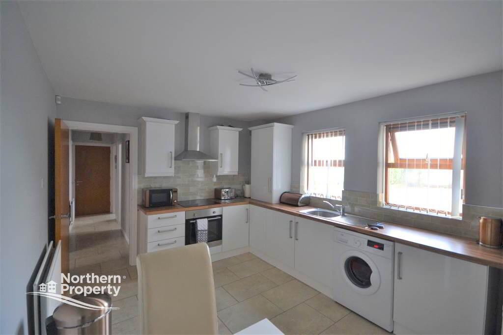 Photo 5 of 14 Mayfield Walk, Mallusk, Newtownabbey