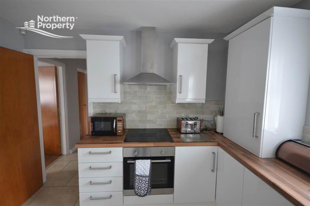 Photo 8 of 14 Mayfield Walk, Mallusk, Newtownabbey