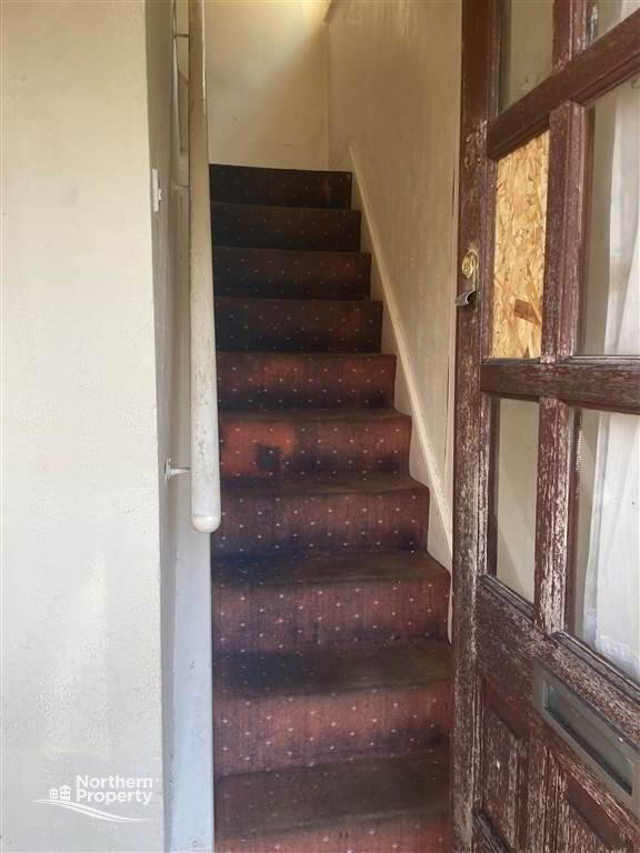 Photo 5 of 37 Glencairn Crescent, Belfast