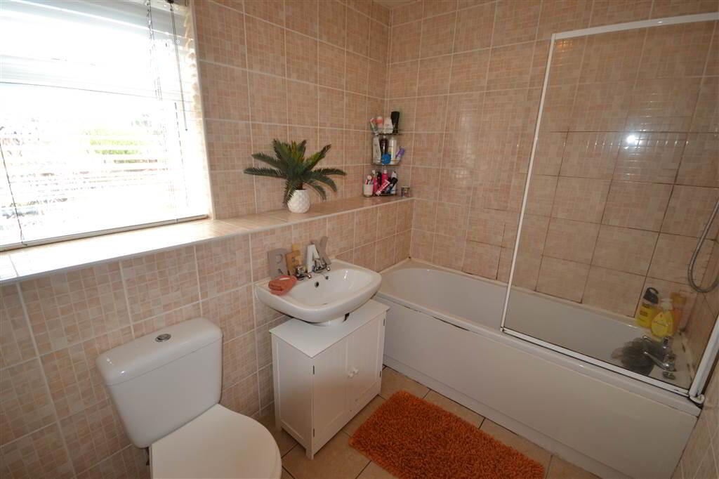 Photo 12 of 14 Colinbrook Gardens, Poleglass, Belfast