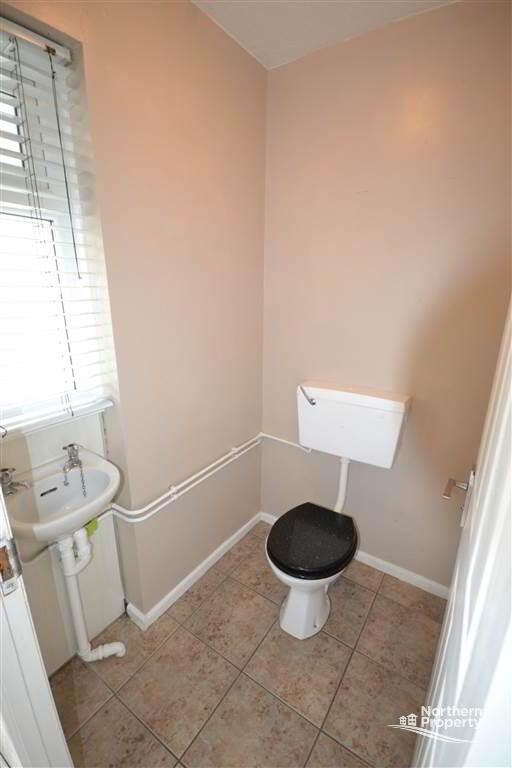 Photo 17 of 14 Colinbrook Gardens, Poleglass, Belfast