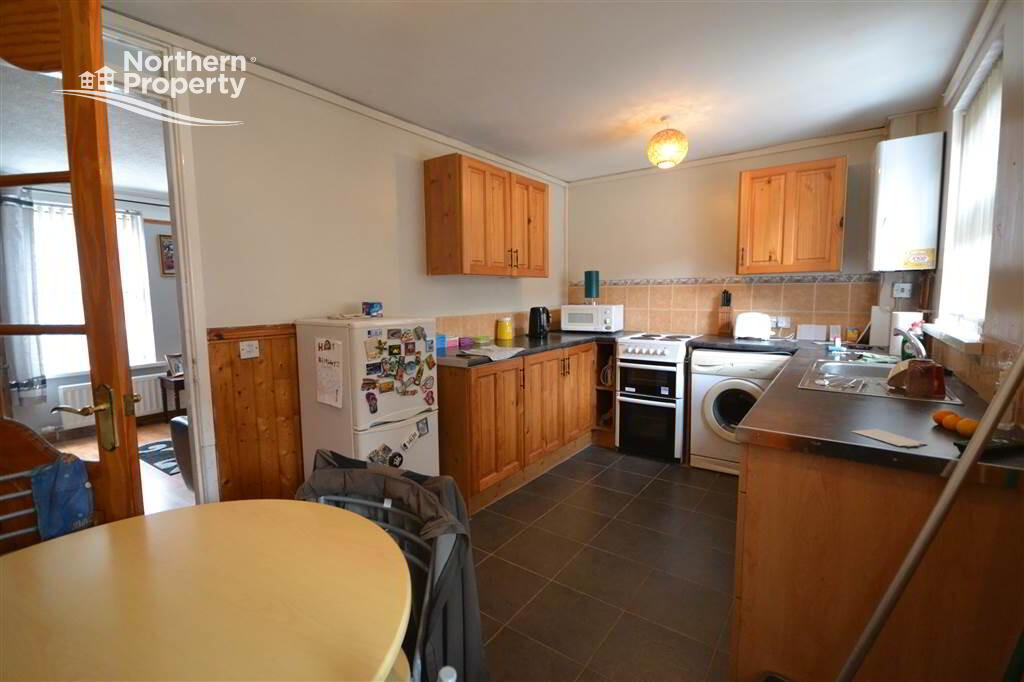 Photo 4 of 4 St Matthews Court, Belfast