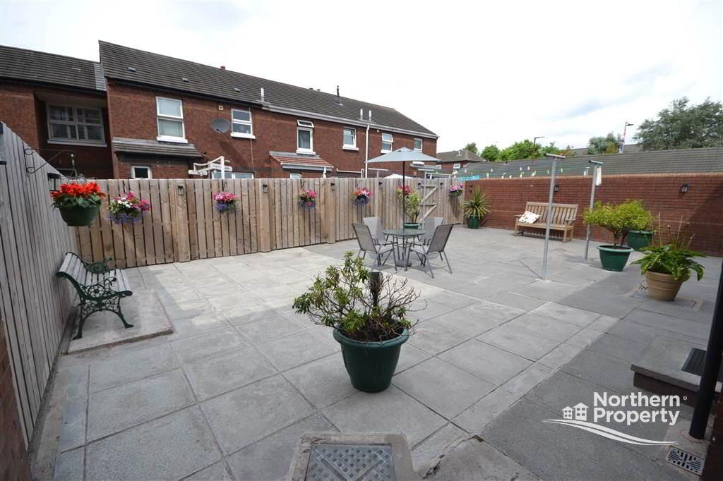Photo 9 of 4 St Matthews Court, Belfast
