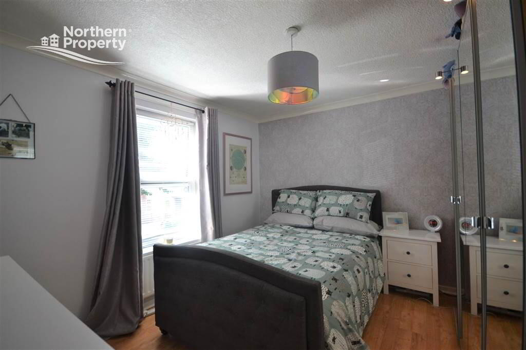 Photo 11 of 4 Seaforde Gardens, Belfast