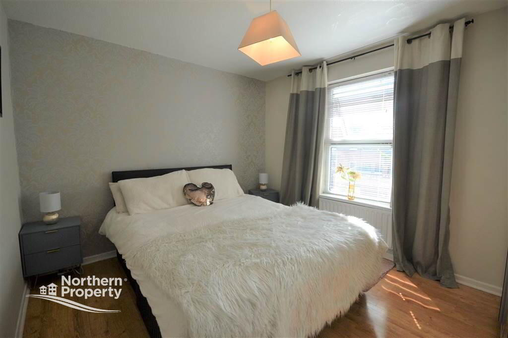Photo 13 of 4 Seaforde Gardens, Belfast