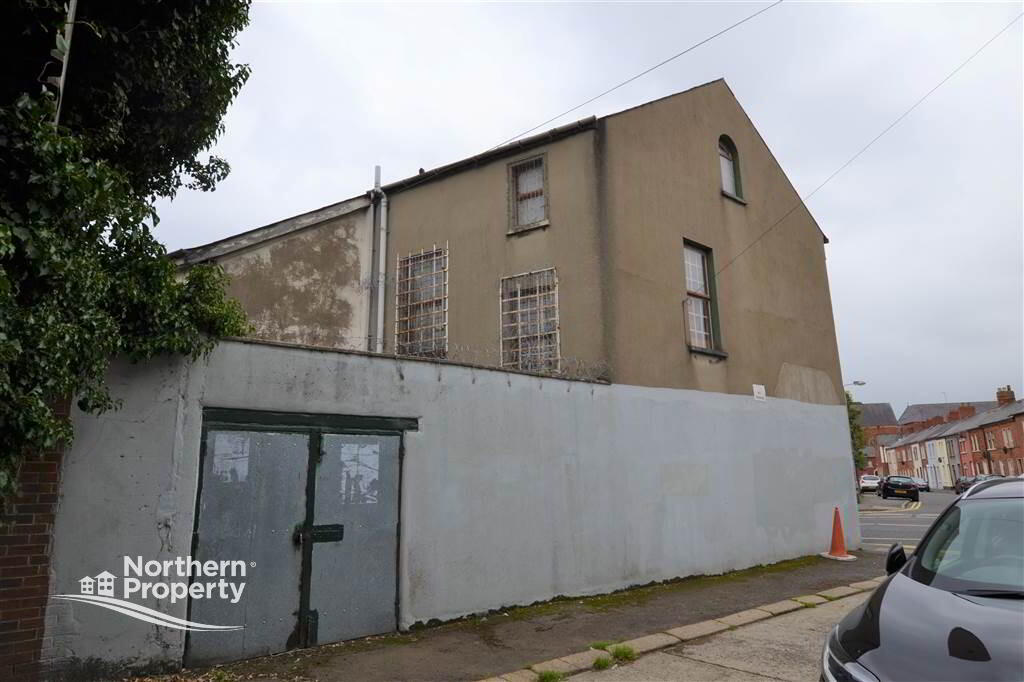 Photo 16 of 35 Springfield Road, Belfast