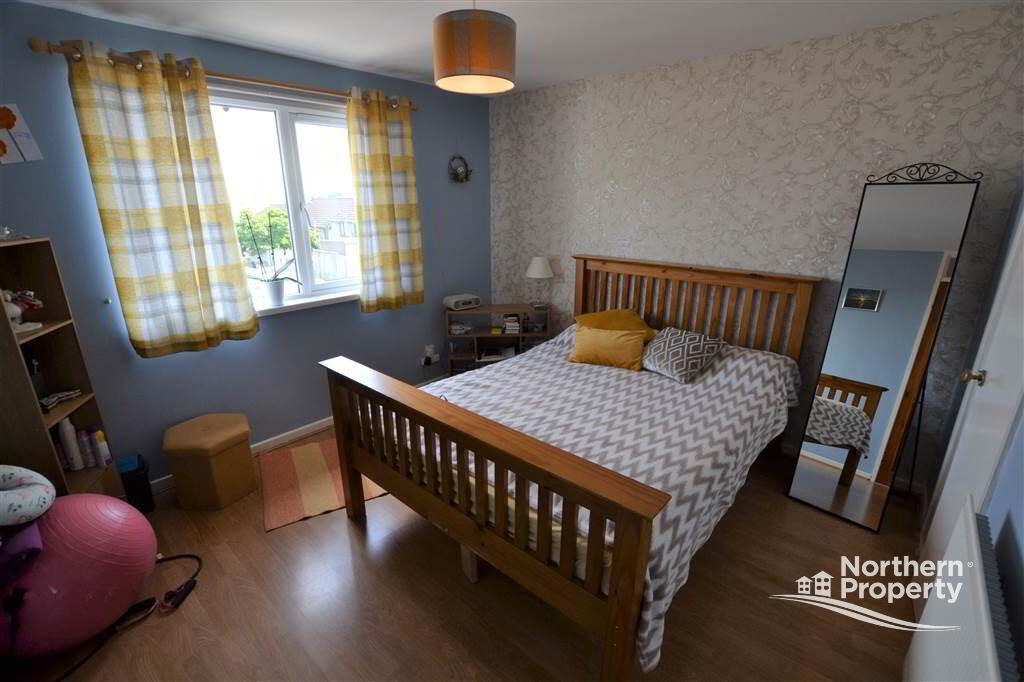 Photo 12 of 30 Gardenmore Road, Dunmurry, Belfast
