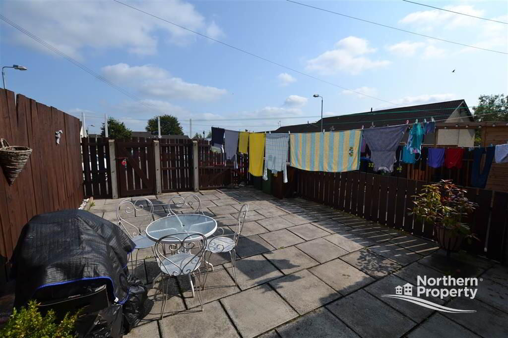 Photo 18 of 30 Gardenmore Road, Dunmurry, Belfast