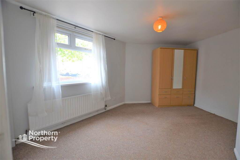 Photo 8 of 18b Navan Green, Belfast