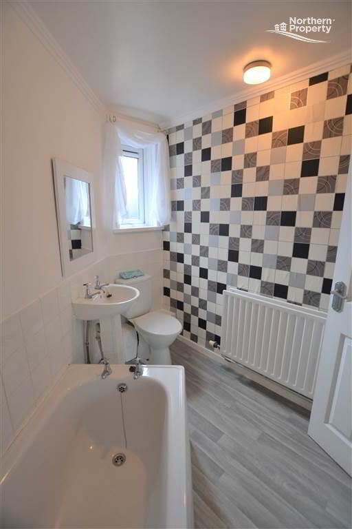 Photo 11 of 18b Navan Green, Belfast