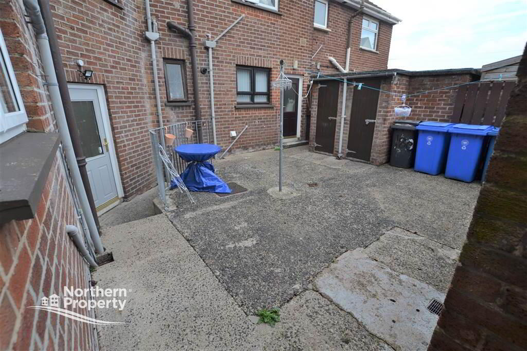 Photo 12 of 18b Navan Green, Belfast