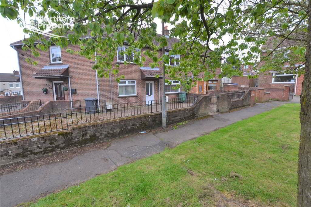Photo 14 of 18b Navan Green, Belfast