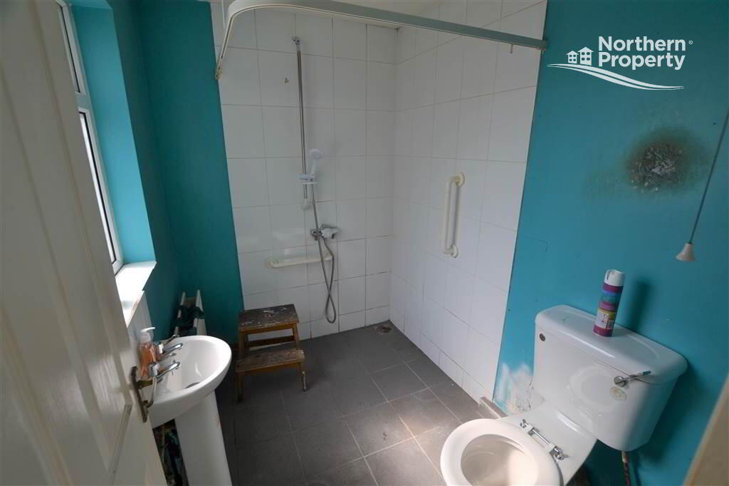 Photo 6 of 54 Iris Drive, Belfast