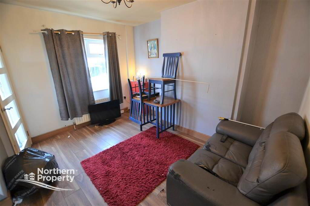Photo 3 of 54 Iris Drive, Belfast