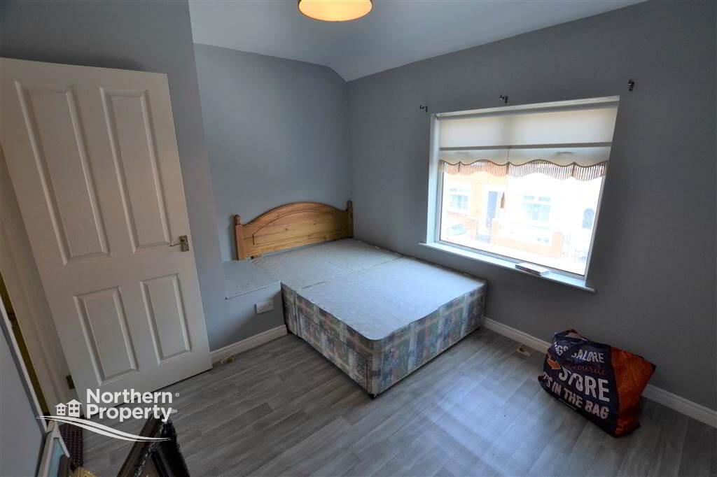 Photo 7 of 54 Iris Drive, Belfast