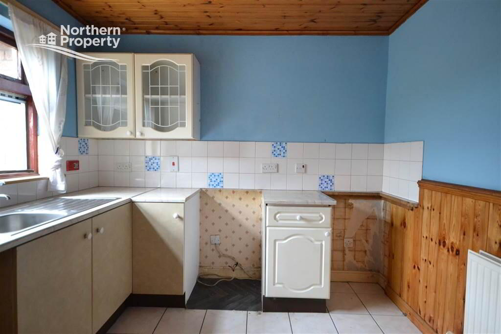 Photo 5 of 92 Twadell Avenue, Belfast