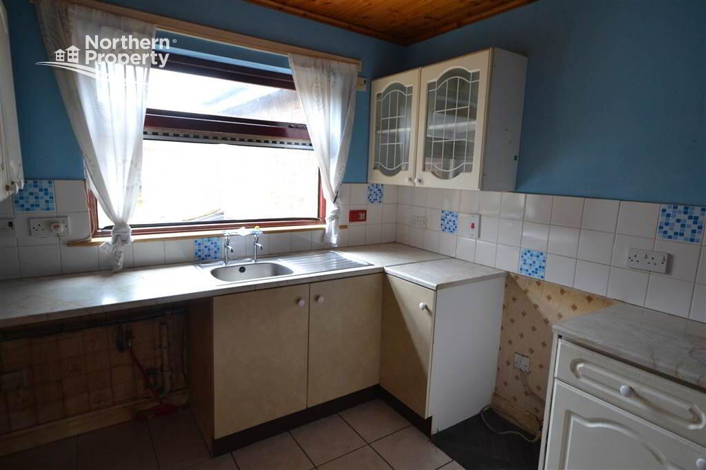 Photo 6 of 92 Twadell Avenue, Belfast