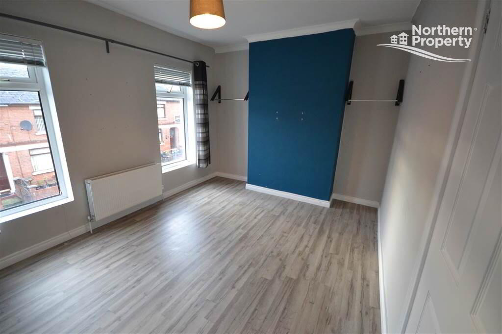 Photo 10 of 38 Nansen Street, Belfast