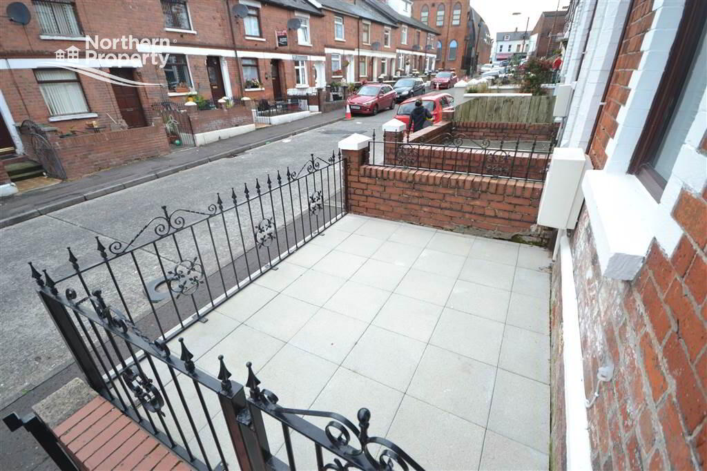Photo 15 of 38 Nansen Street, Belfast
