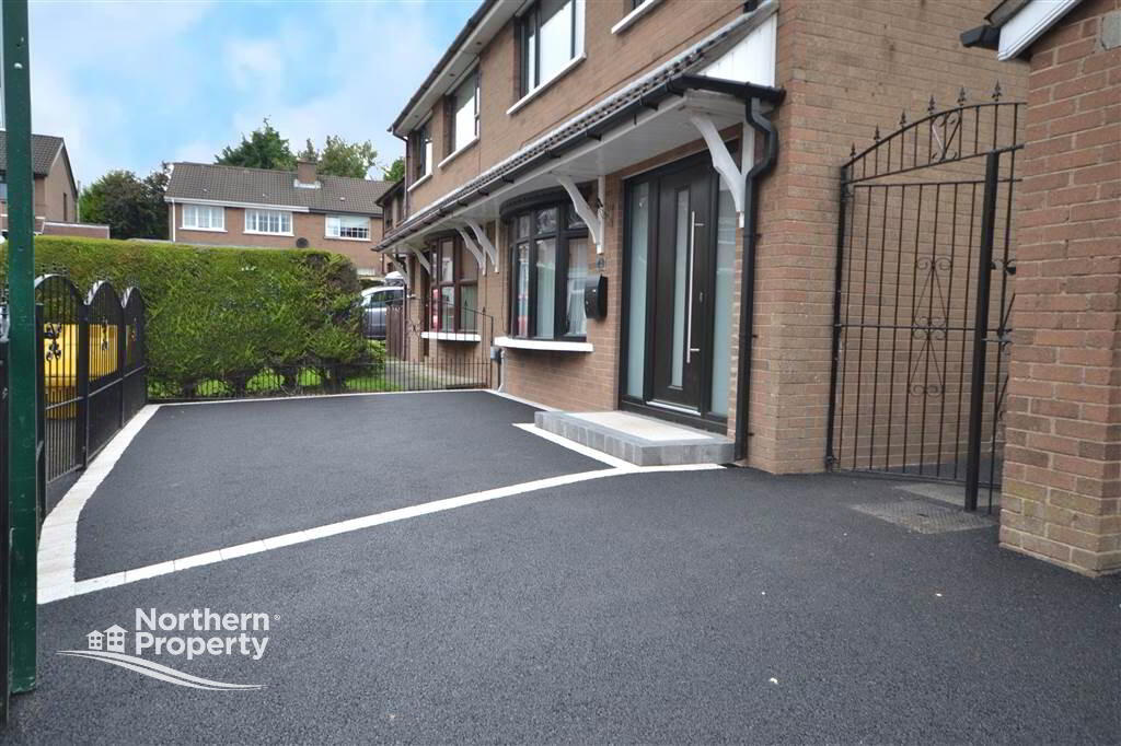 Photo 4 of 1 Lake Glen Park, Belfast