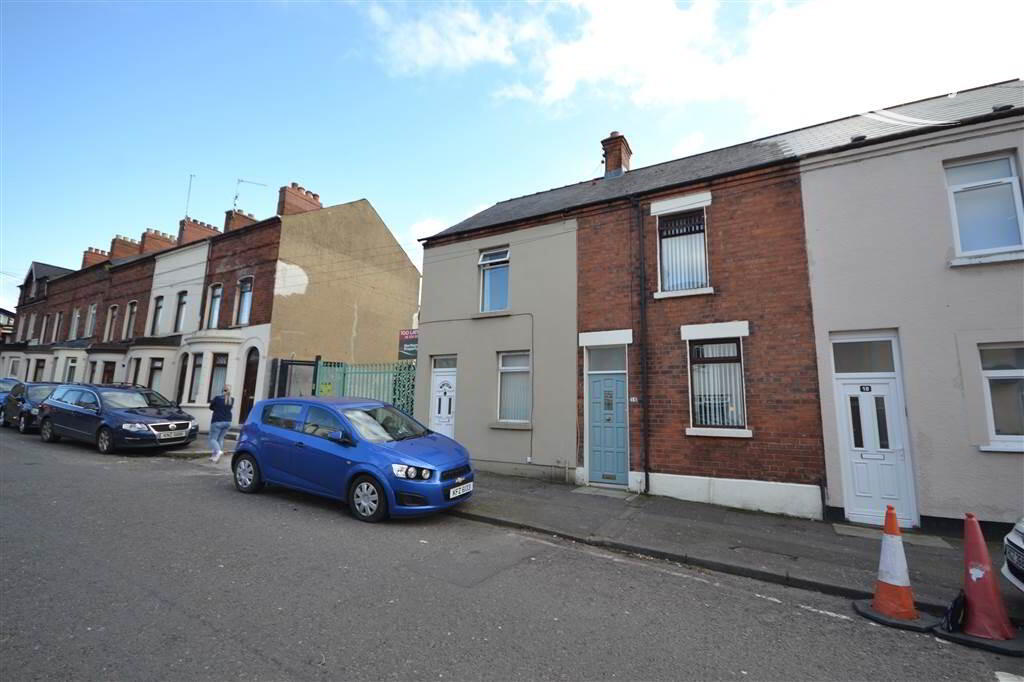 Photo 2 of 16 Oakman Street, Belfast