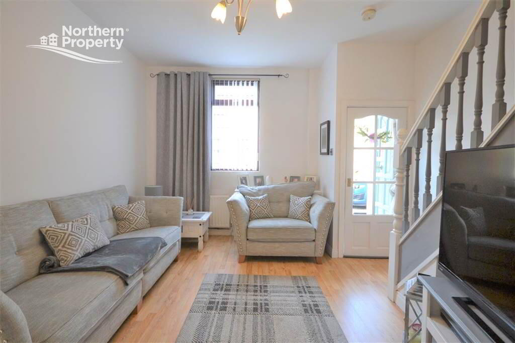 Photo 3 of 16 Oakman Street, Belfast