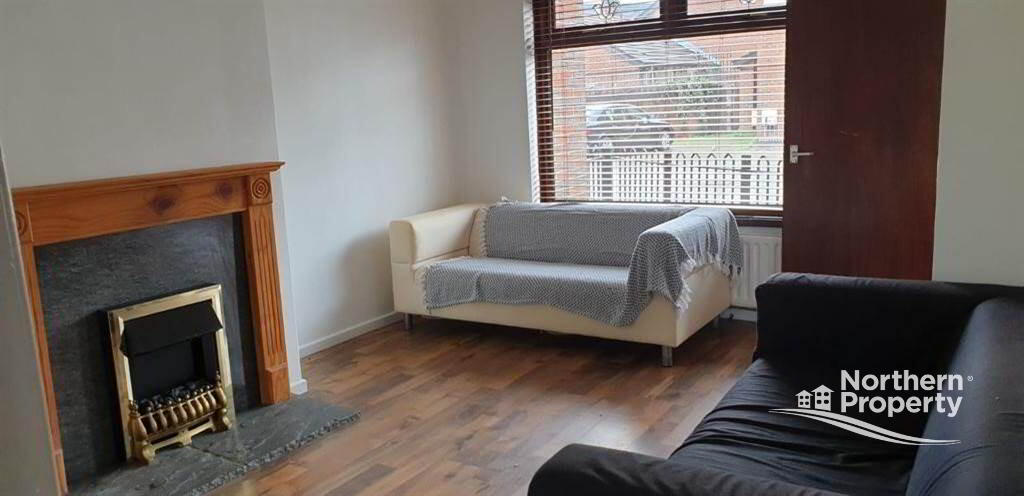 Photo 3 of 9 Ross Court, Belfast