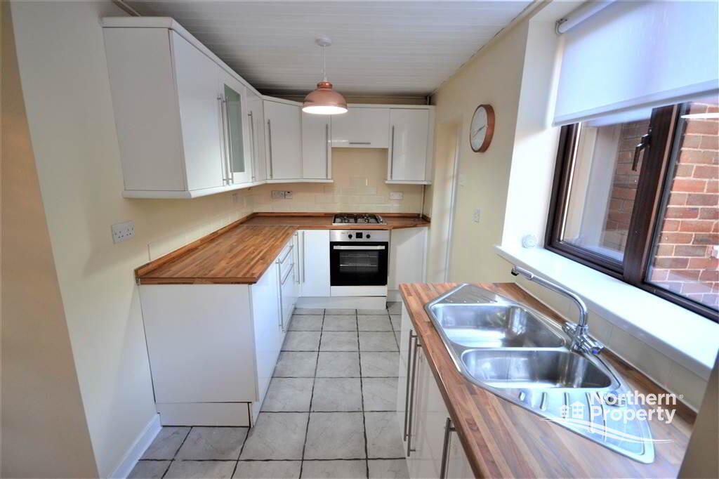 Photo 8 of 44 West Circular Road, Belfast