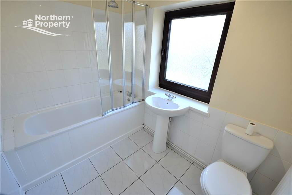 Photo 13 of 44 West Circular Road, Belfast