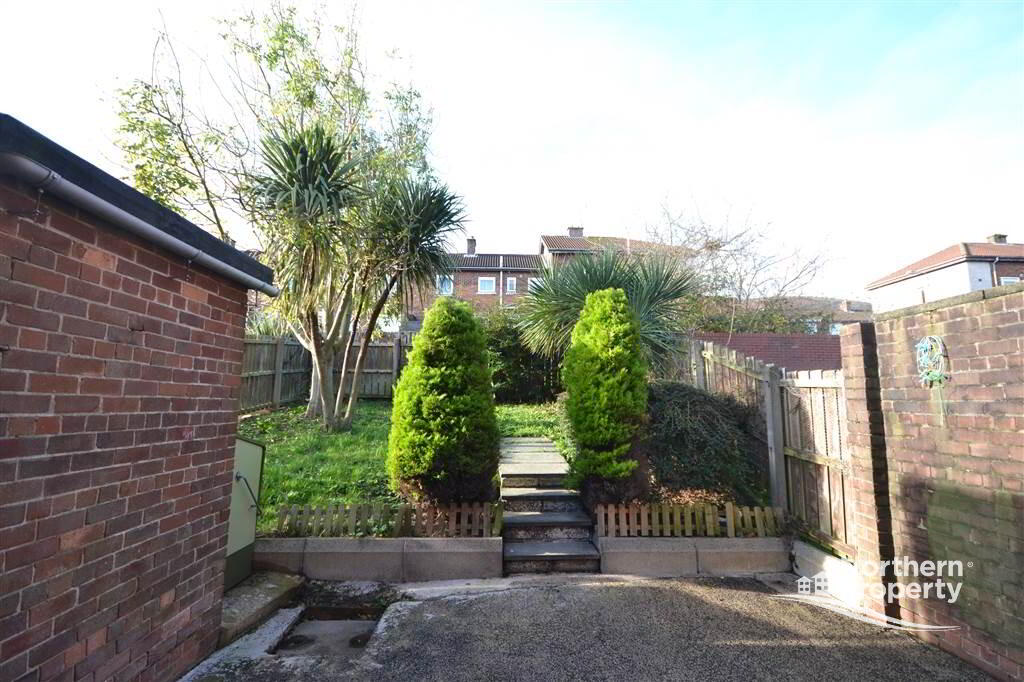 Photo 14 of 44 West Circular Road, Belfast