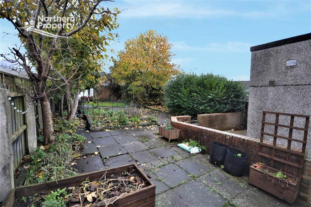 Photo 12 of 88 Whiterock Gardens, Belfast