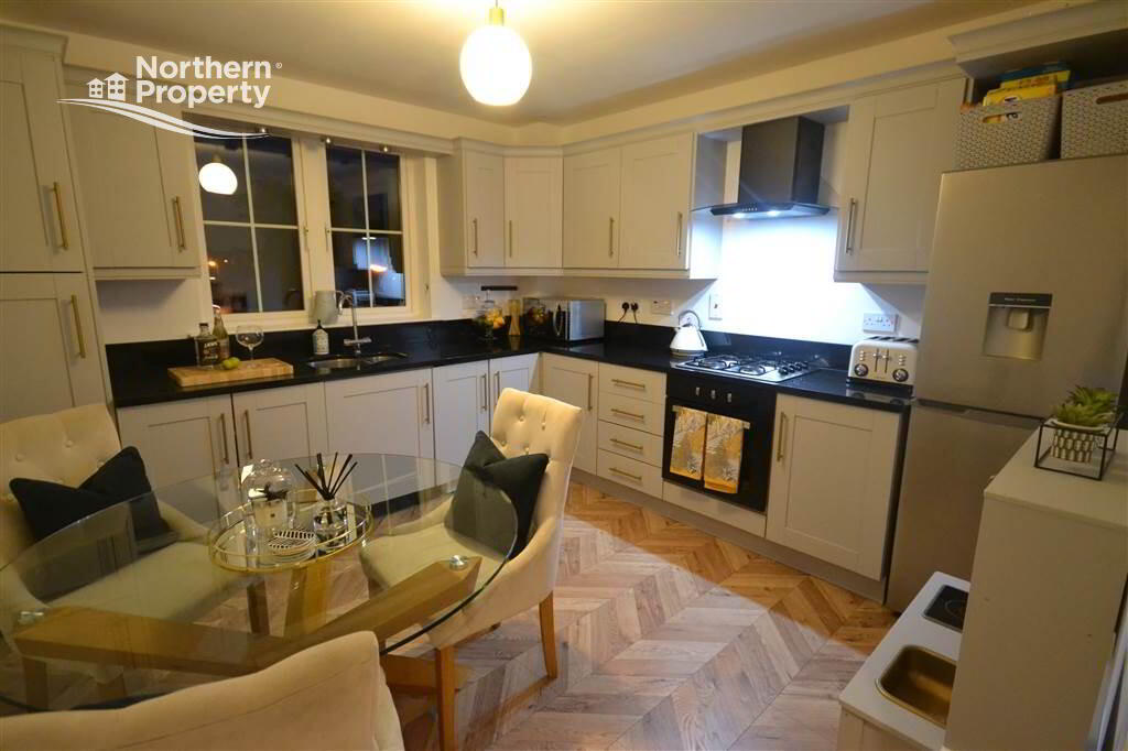 Photo 8 of 34 Lagmore Glen, Belfast