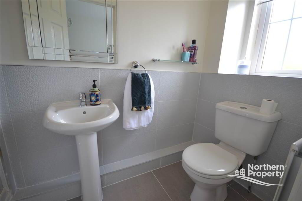 Photo 12 of 34 Lagmore Glen, Belfast