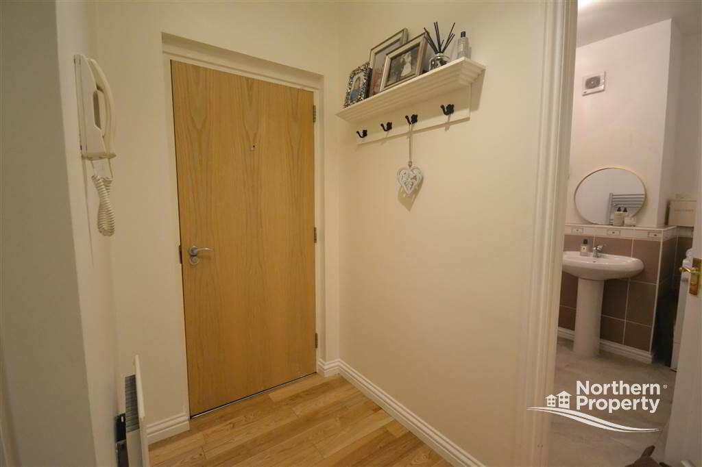 Photo 18 of 34 Lagmore Glen, Belfast