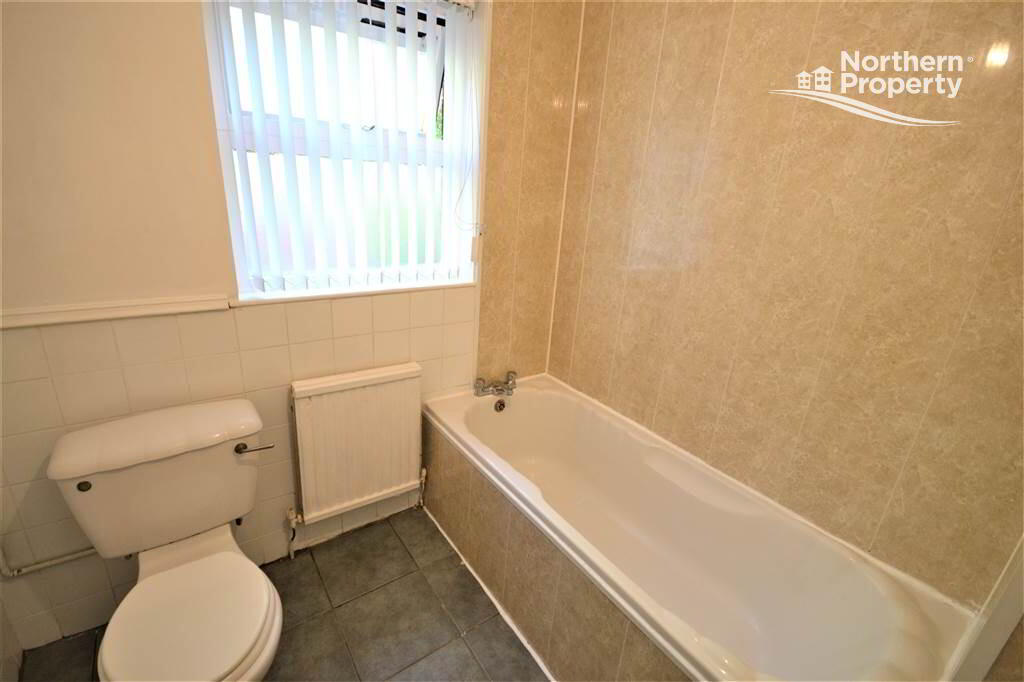 Photo 10 of 52 Colinmill, Dunmurry, Belfast