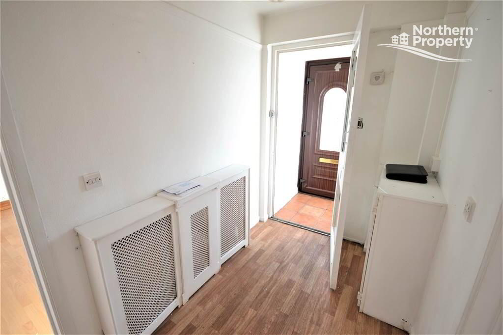 Photo 4 of 52 Colinmill, Dunmurry, Belfast