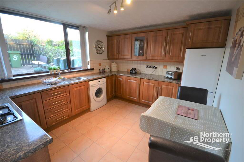 Photo 6 of 5 Gardenmore Road, Dunmurry, Belfast