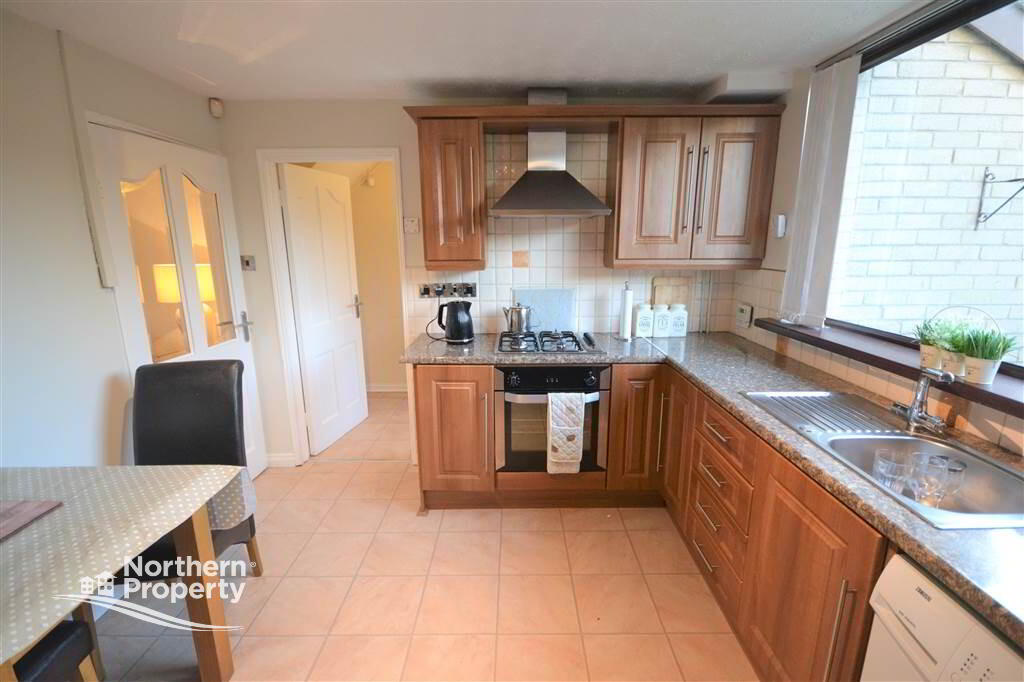 Photo 7 of 5 Gardenmore Road, Dunmurry, Belfast