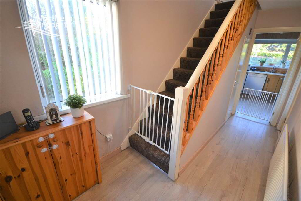 Photo 2 of 48 Lagmore Meadows, Belfast